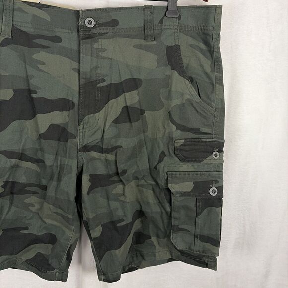 IRON Clothing Co Men's Stretch Twill Multi Pocket Camo Cargo Short Sz 40 NWT - Picture 3 of 7